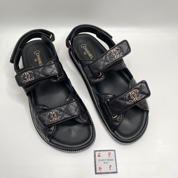 ❌❌ Chanel New 2022 Caviar Leather Quilted Chain CC Logo Slides Mules Dad Sandals - Picture 2 of 13